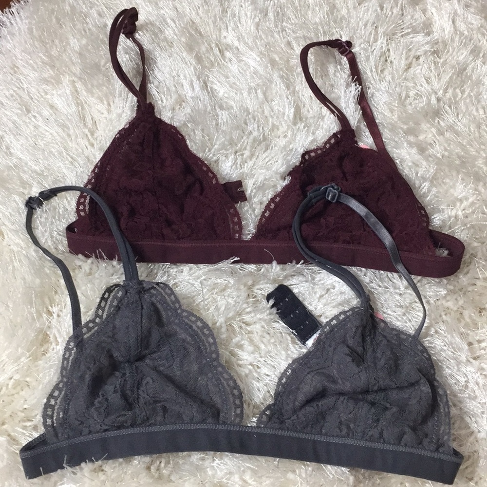 Lace triangle Bralette . - Picture 6 of 7